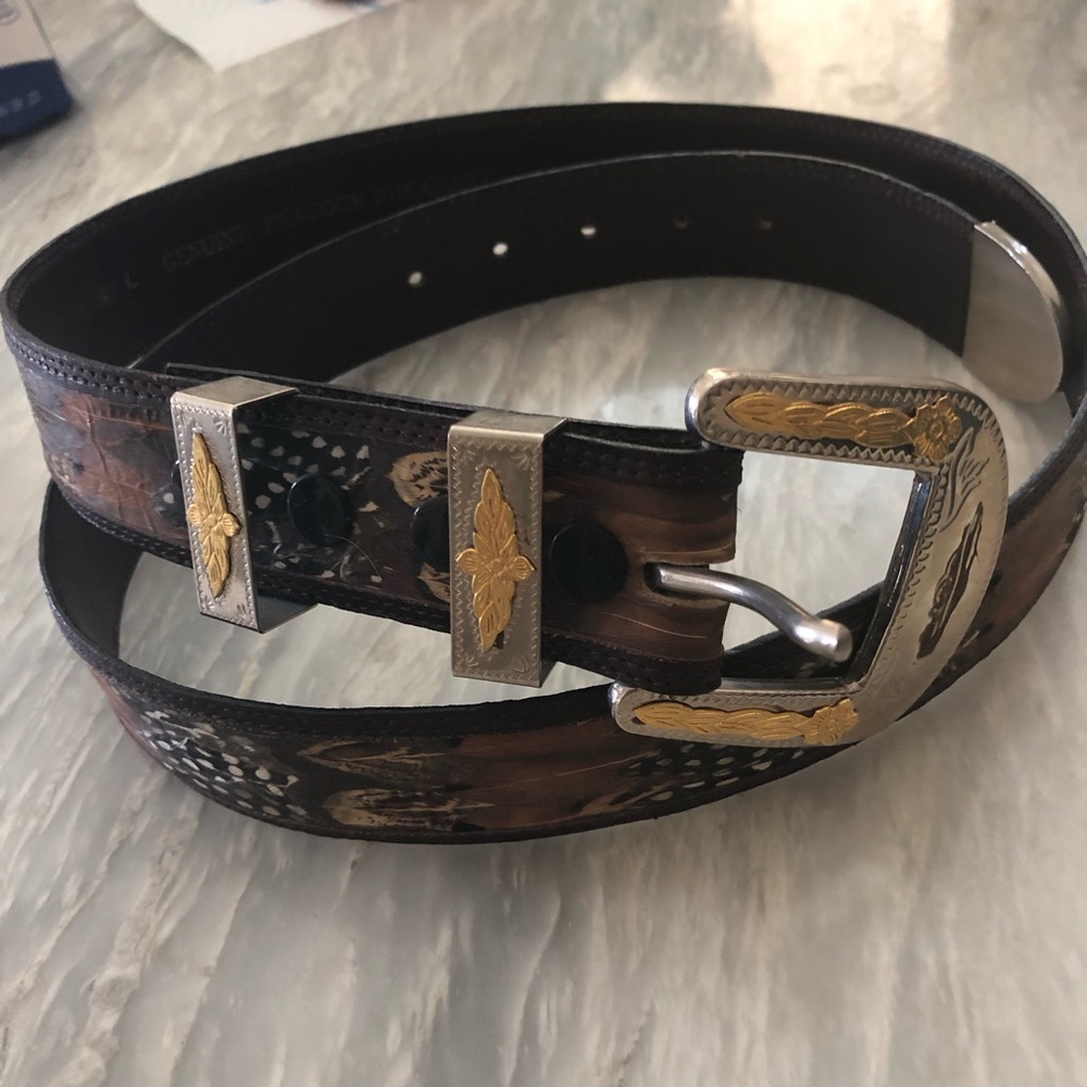 Vintage Genuine Peacock Pheasant Belt. Women’s Measures 44 inches.